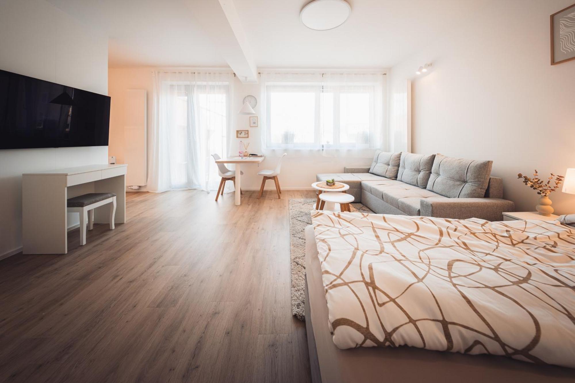 Apartament Rezidence Sadova Zlín Zewnętrze zdjęcie