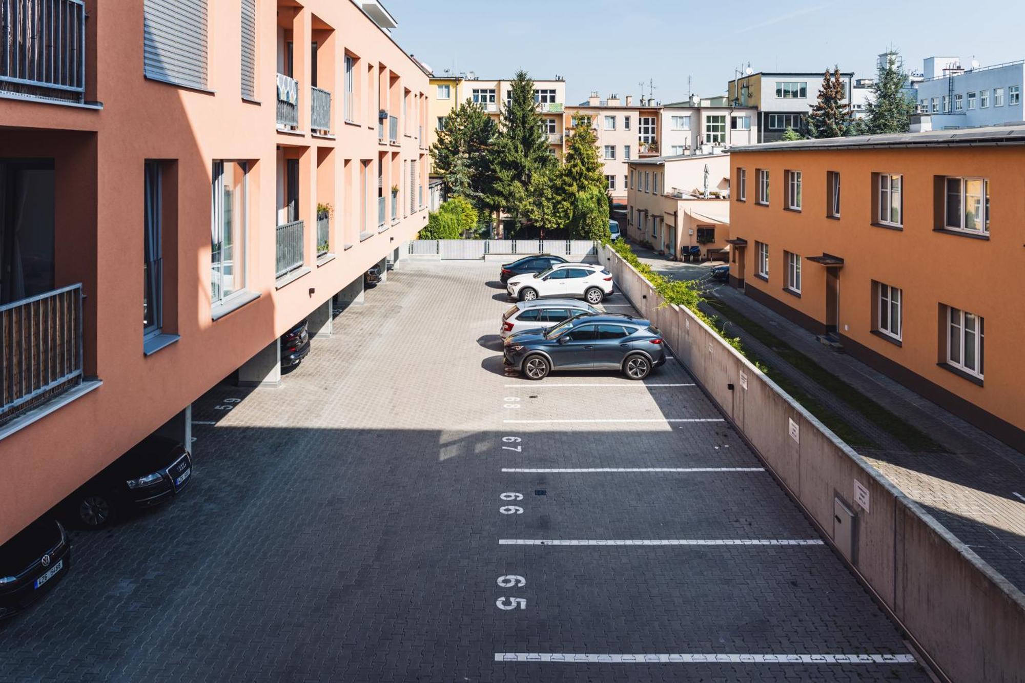 Apartament Rezidence Sadova Zlín Zewnętrze zdjęcie
